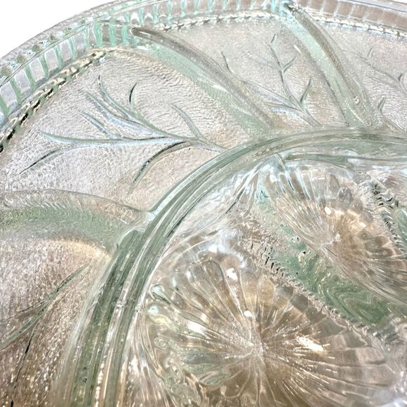 Indiana Glass Clear Pebble Leaf, Tree of life, Deviled Egg, Serving Tray… - Picture 10 of 10